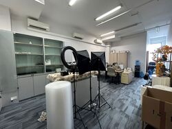 Tradehub 21 (D22), Factory #521323681